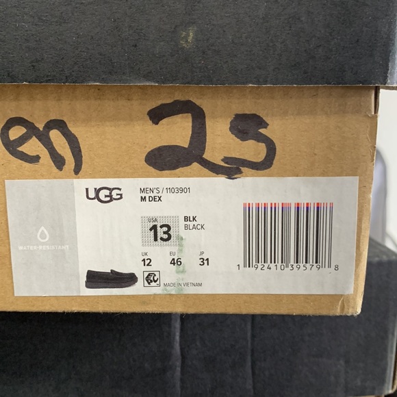 UGG Australia DEX Slippers Black 1103901  Suede Slippers Loafer - Picture 13 of 14